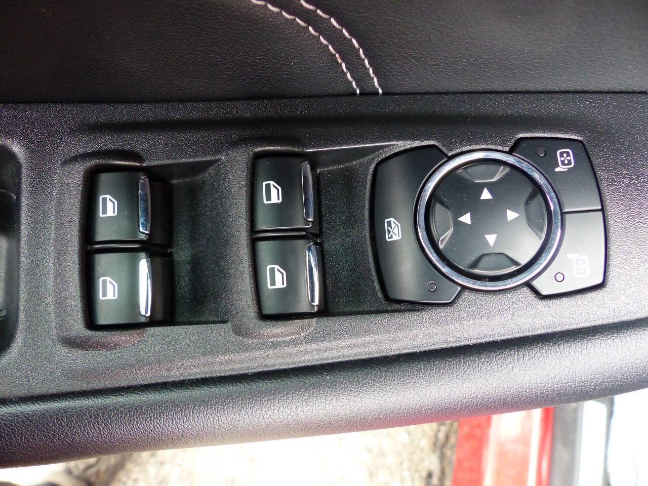 Used 2023 Ford Edge Titanium w/ Equipment Group 301A AWD/4WD image 19