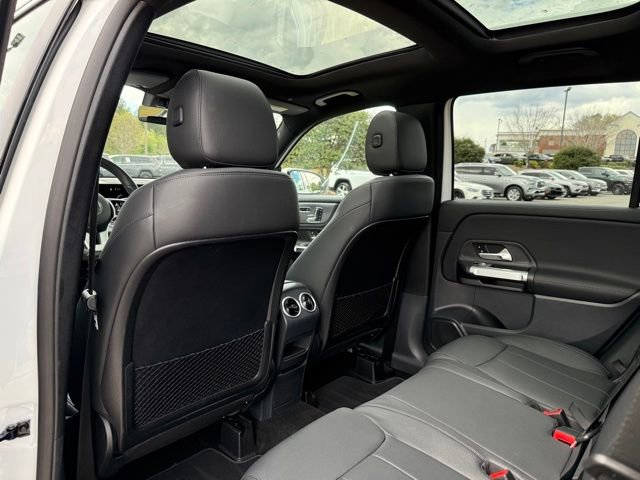 Used 2023 Mercedes-Benz GLB 250 image 30