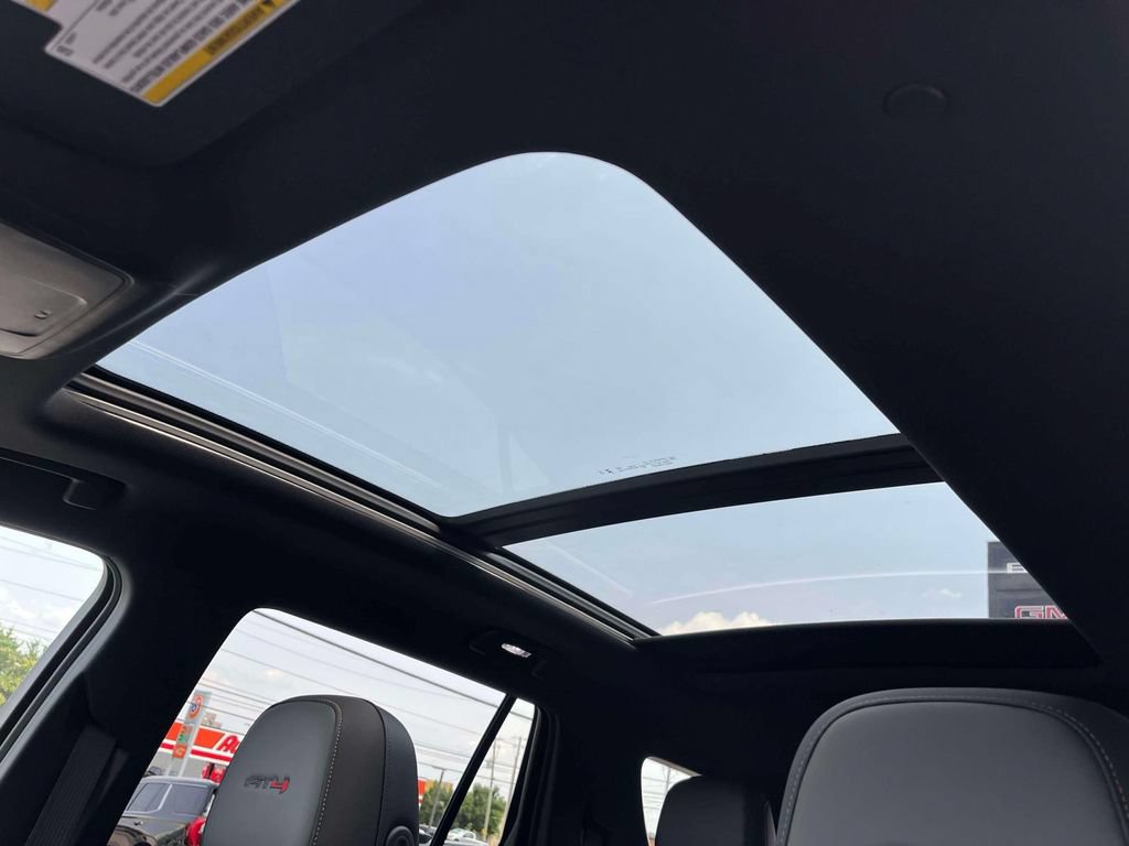 New 2026 GMC Terrain AT4 AWD/4WD image 31