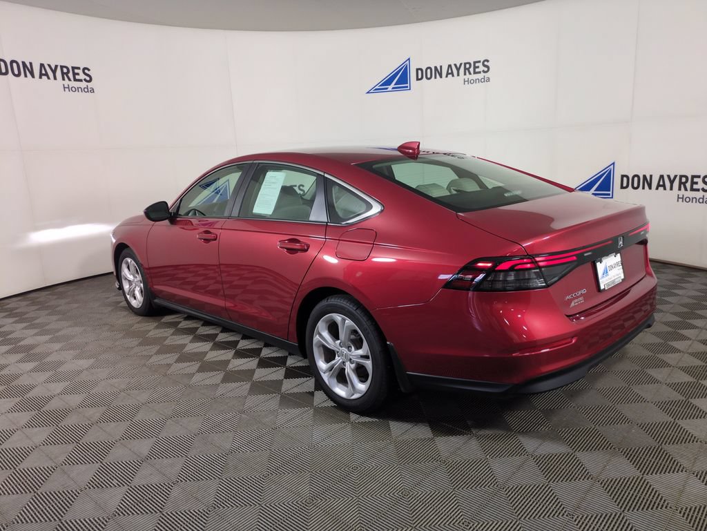 Certified 2025 Honda Accord LX image 4