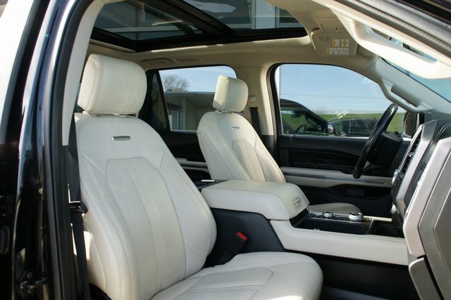 Used 2020 Ford Expedition Platinum image 41