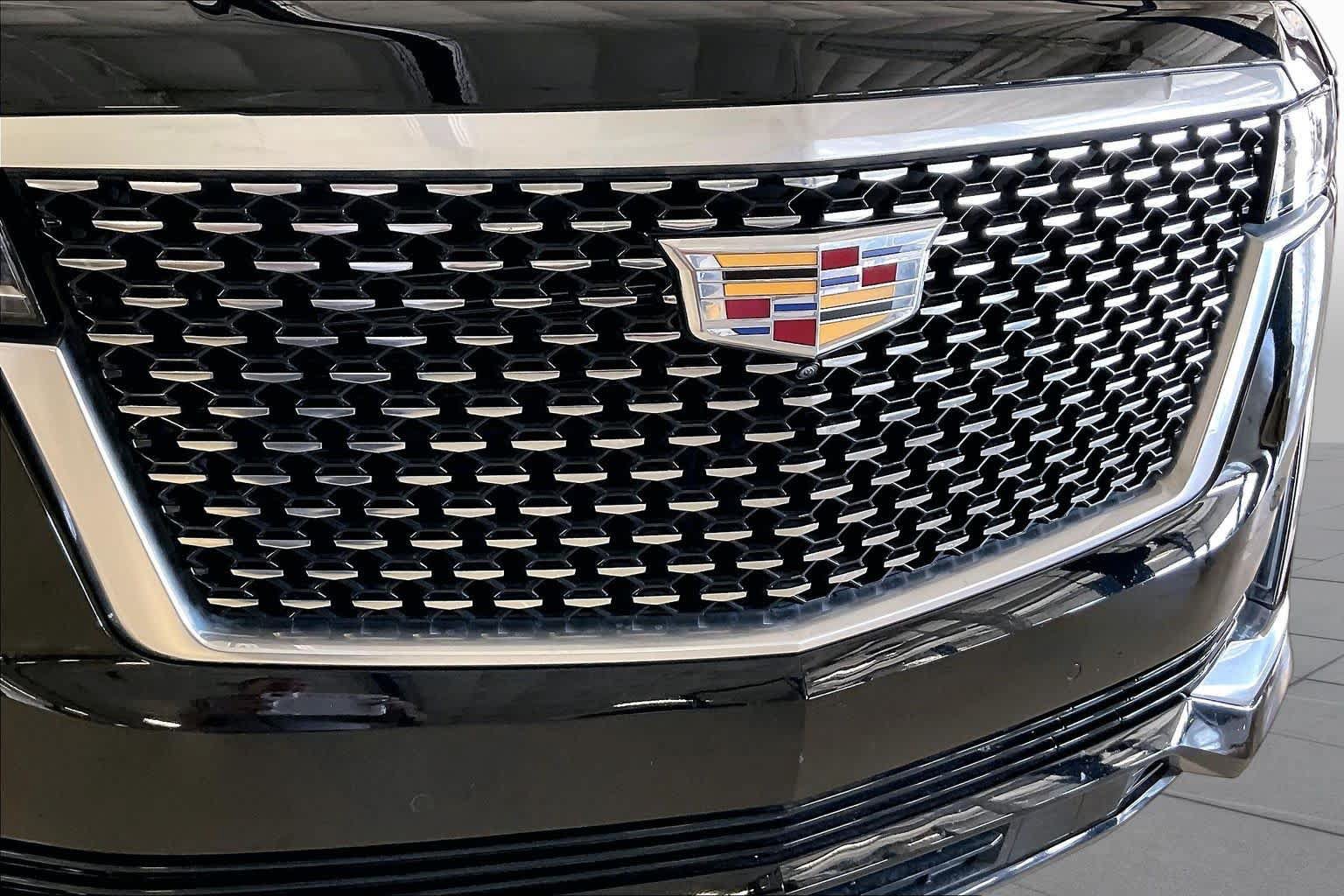 Used 2023 Cadillac Escalade Luxury RWD image 29