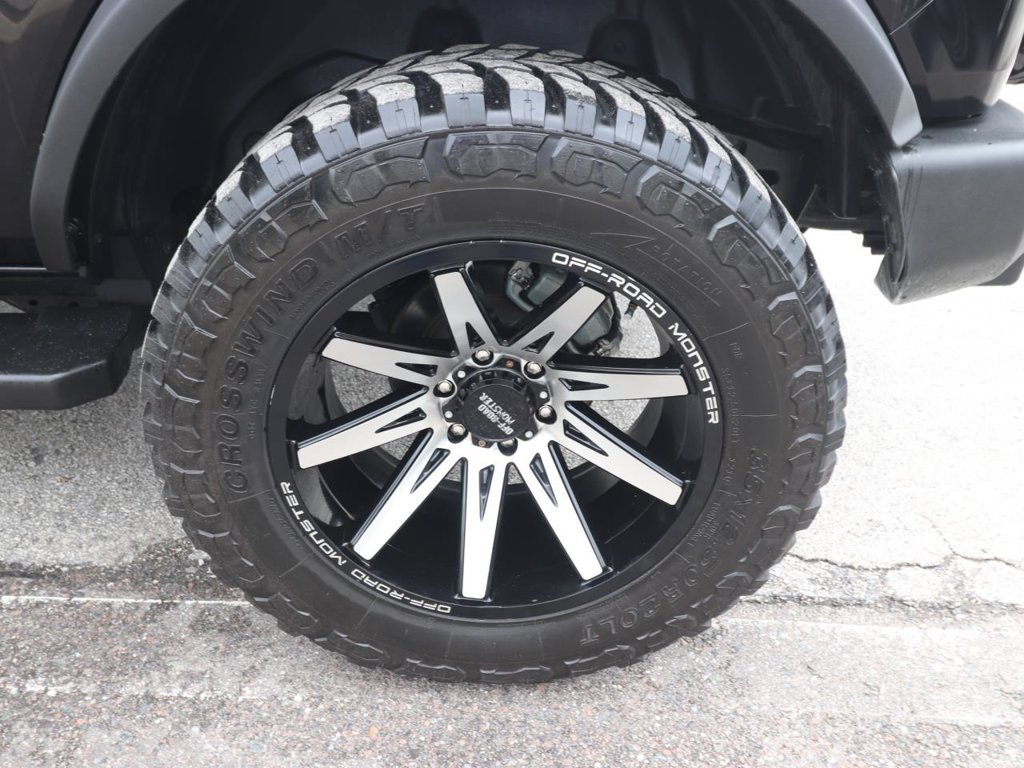 Certified 2023 Ford Bronco Outer Banks w/ Sasquatch Package AWD/4WD image 16