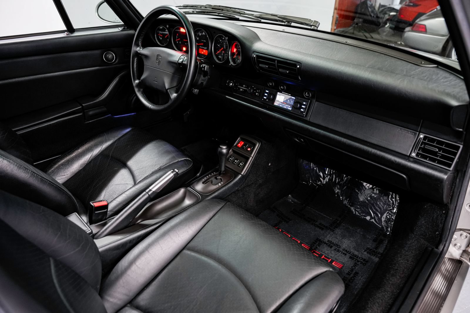 Used 1998 Porsche 911 Carrera S RWD image 29
