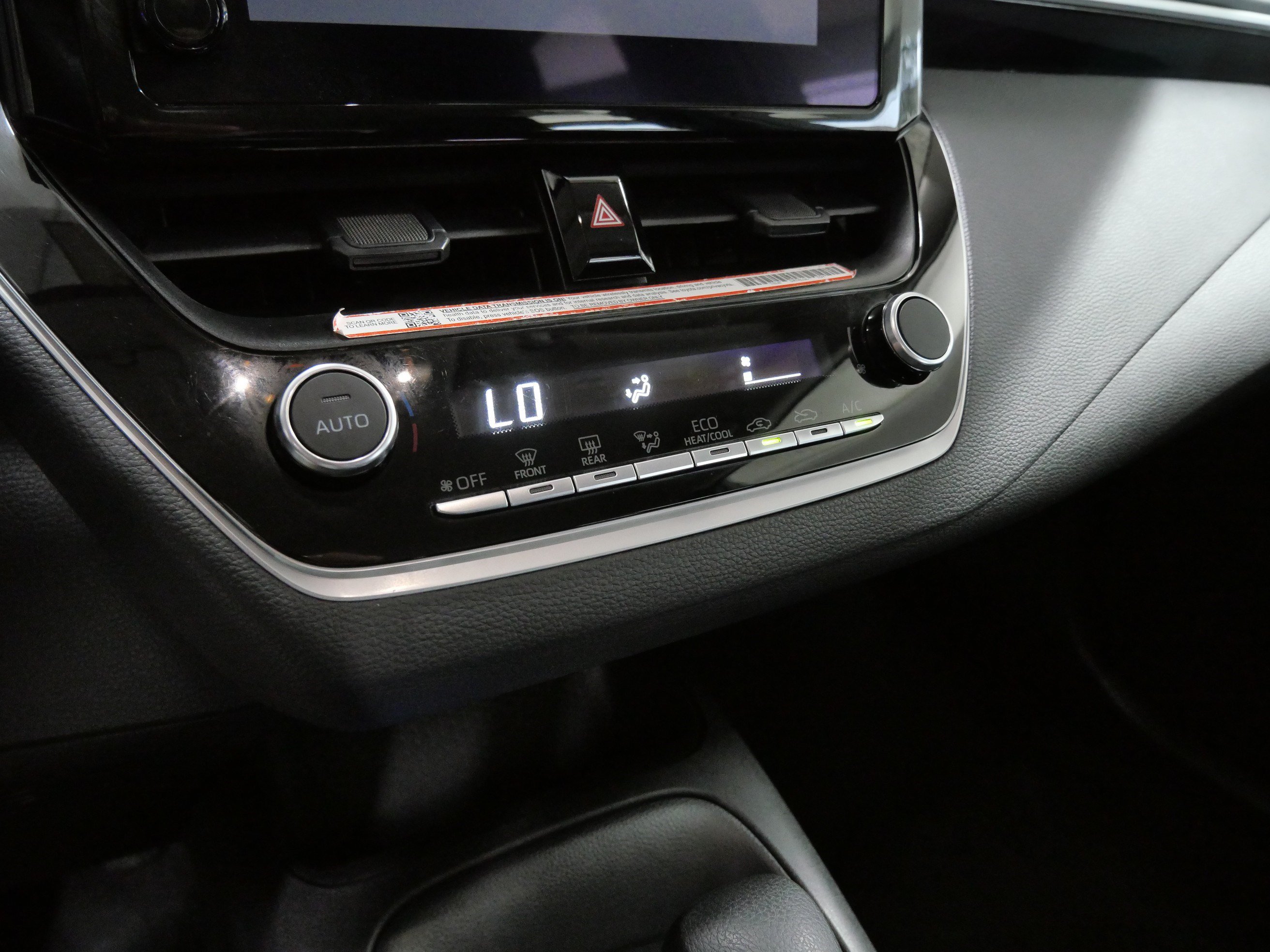 Certified 2025 Toyota Corolla LE FWD image 24