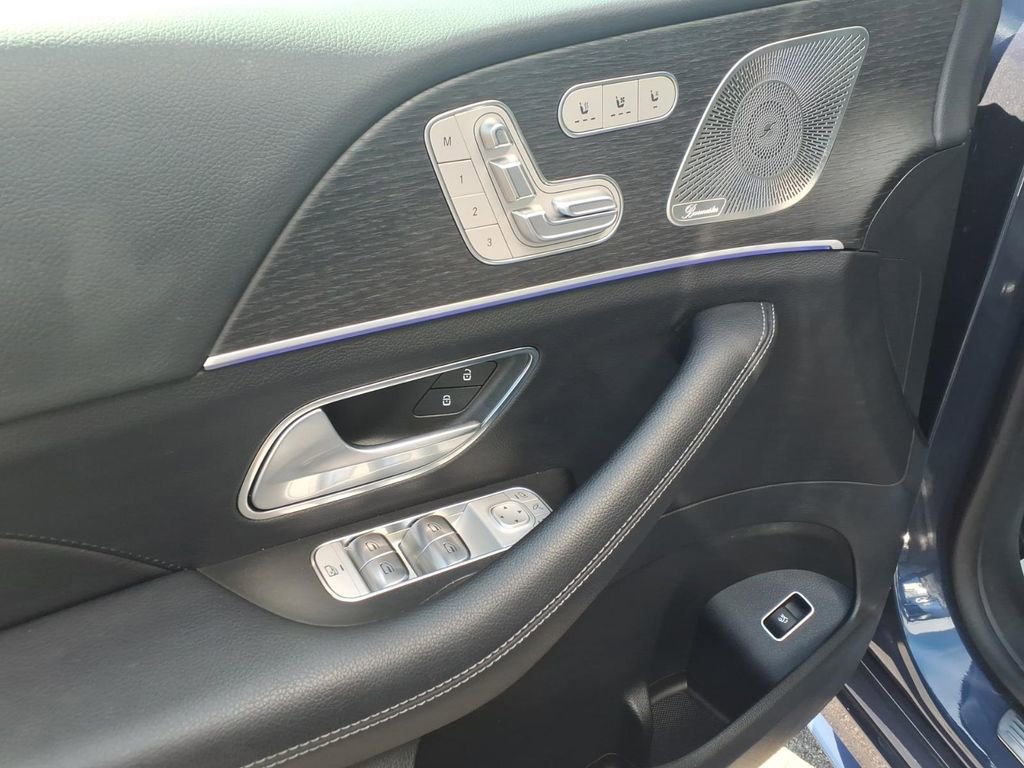 Certified 2025 Mercedes-Benz GLE 450 4MATIC image 12