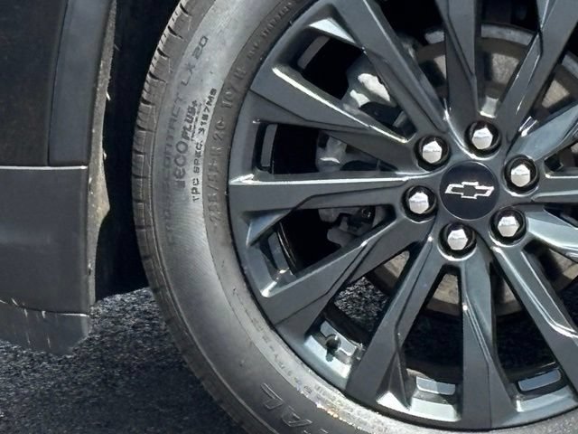 Used 2023 Chevrolet Traverse RS AWD/4WD image 8