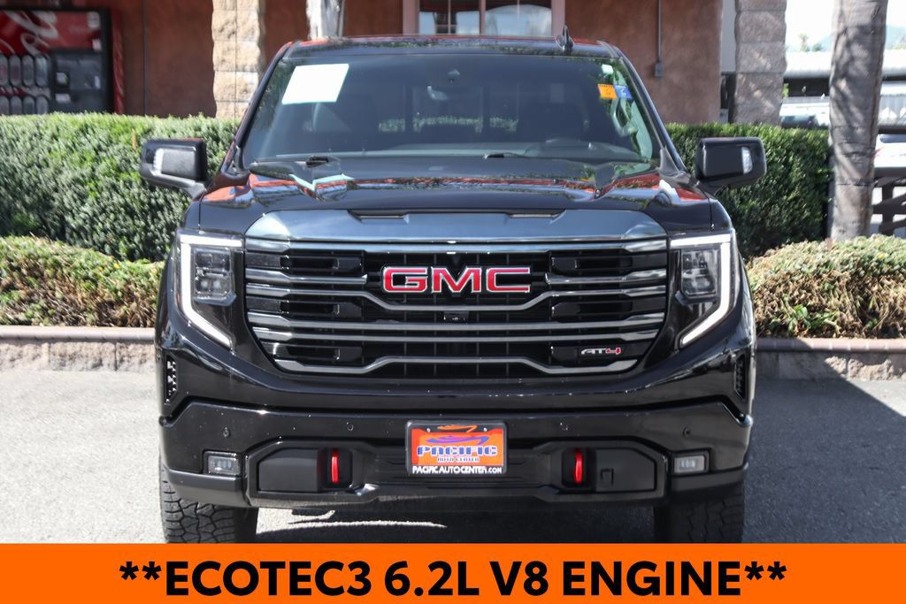 Used 2024 GMC Sierra 1500 AT4 w/ Technology Package AWD/4WD image 3