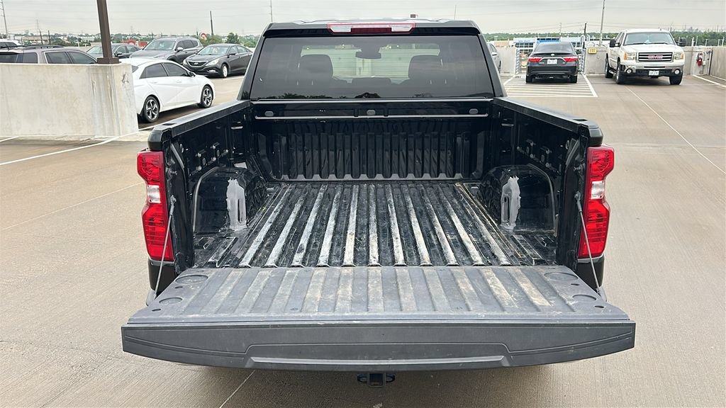 Used 2025 Chevrolet Silverado 1500 LT RWD image 31