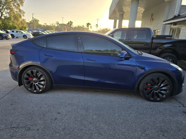 Used 2023 Tesla Model Y Performance image 3