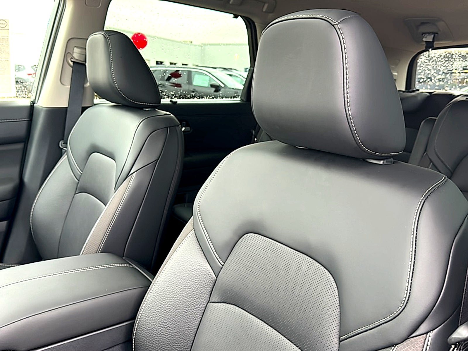 New 2026 Nissan Pathfinder SL w/ SL Premium Package FWD image 11