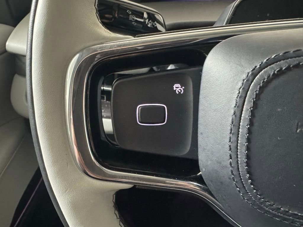 Certified 2025 Lincoln Navigator L Black Label AWD/4WD image 47