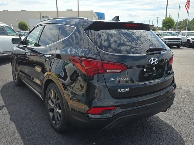 Used 2018 Hyundai Santa Fe Sport w/ Cargo Package FWD image 3