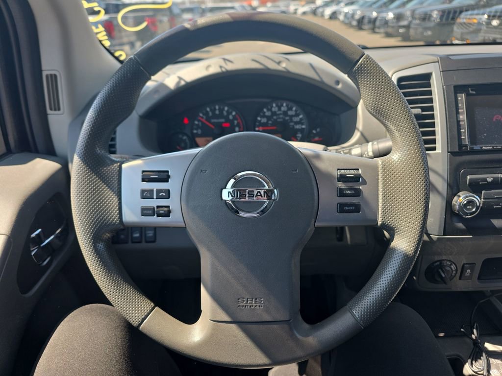 Used 2018 Nissan Frontier SV image 25