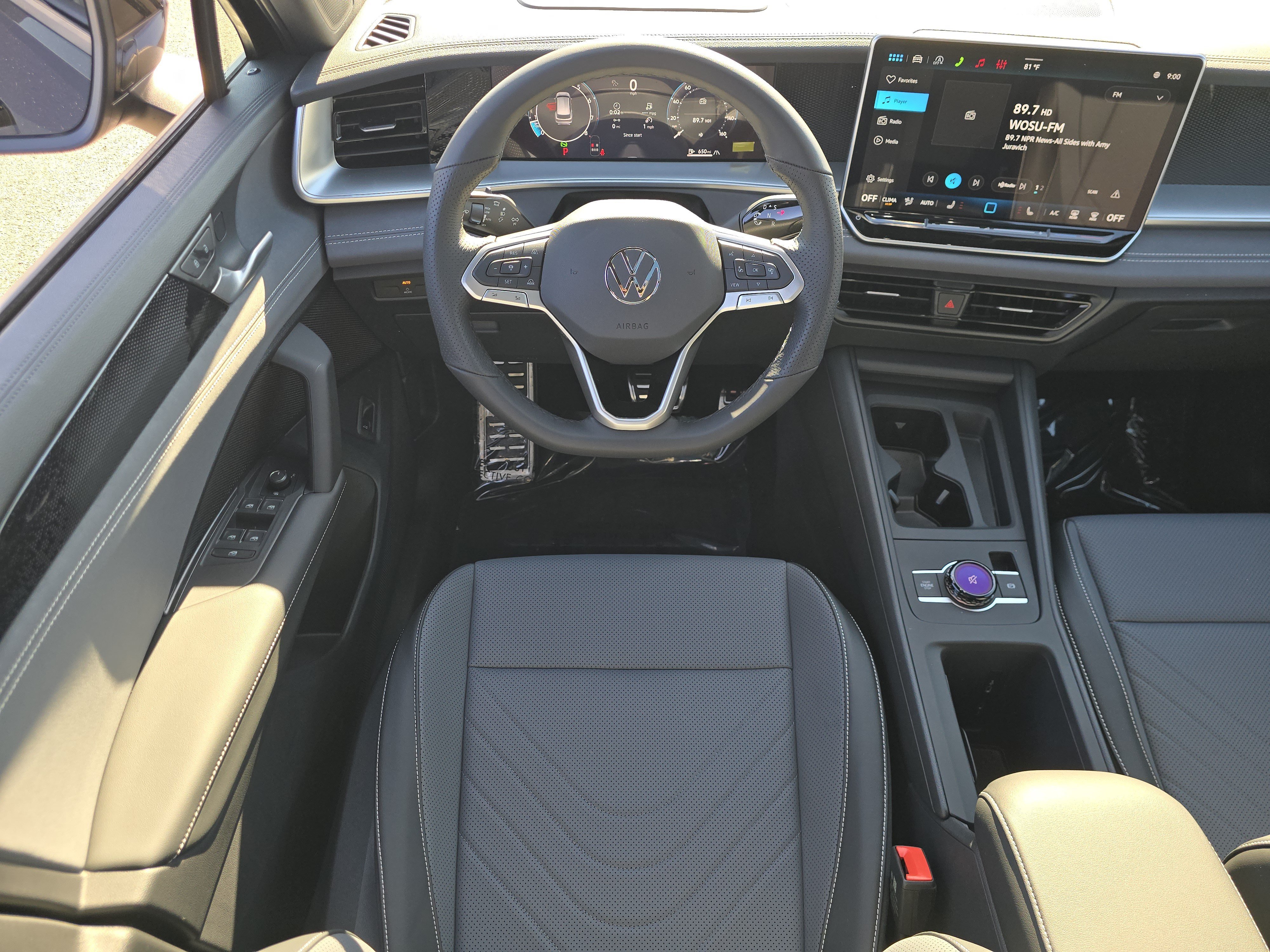New 2026 Volkswagen Tiguan SE R-Line AWD/4WD image 21