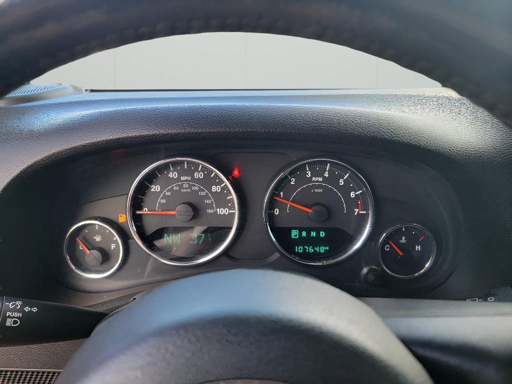 Used 2017 Jeep Wrangler Unlimited Sport w/ Max Tow Package image 13