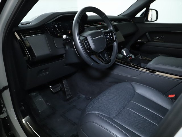 Certified 2026 Land Rover Range Rover Sport Dynamic SE AWD/4WD image 16
