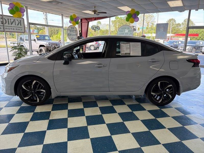 Used 2024 Nissan Versa SR w/ Trunk Package image 4
