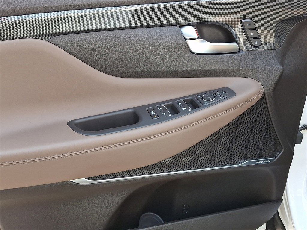 Used 2022 Hyundai Santa Fe Limited image 13