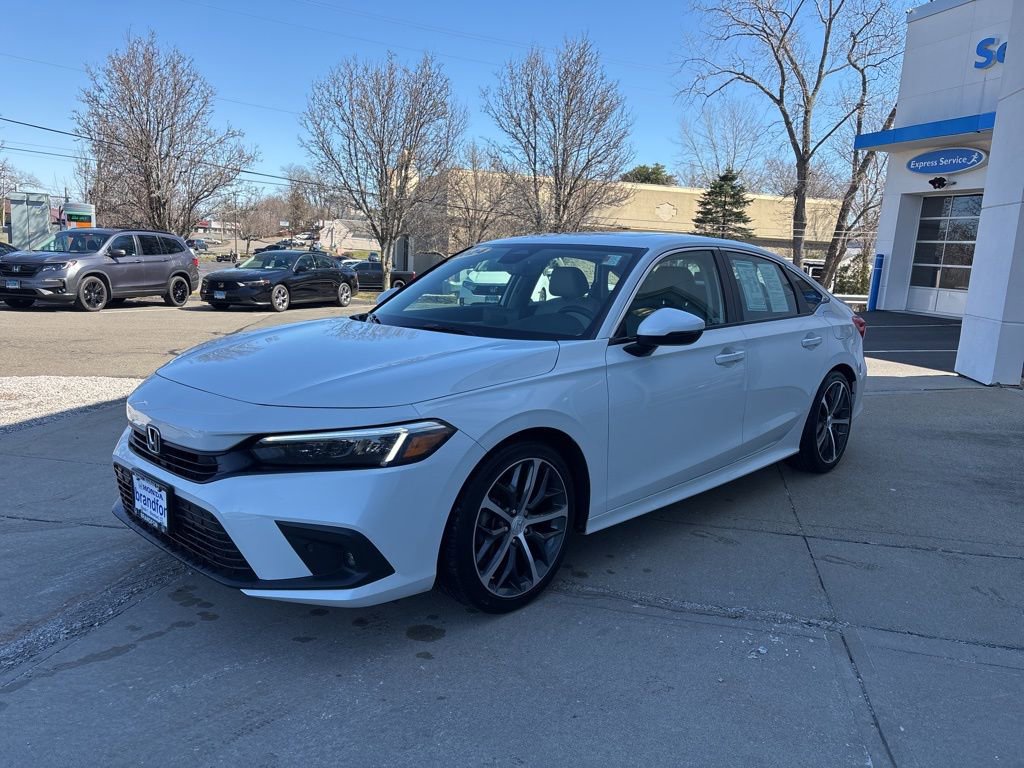 Used 2024 Honda Civic Touring image 3