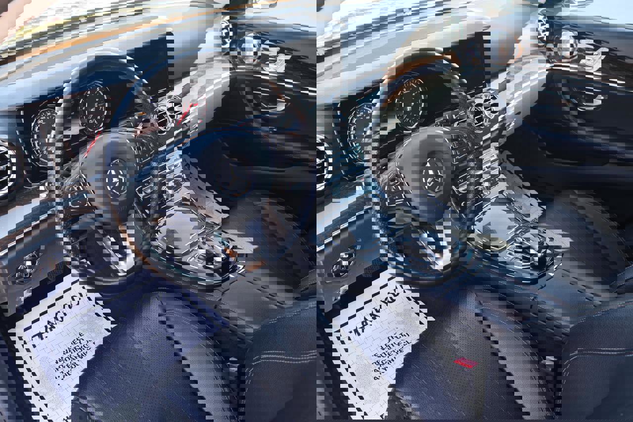 Used 2018 Mercedes-Benz E 300 image 30