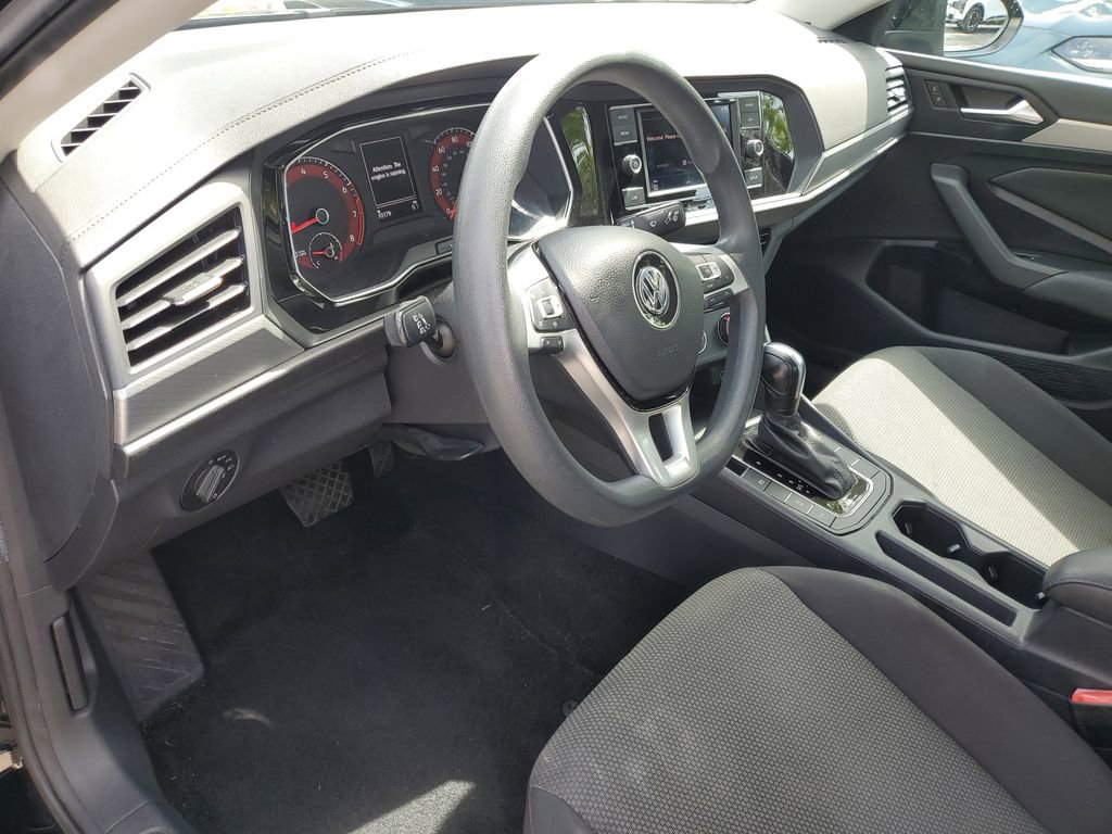 Used 2019 Volkswagen Jetta S w/ Driver Assistance Package FWD image 17