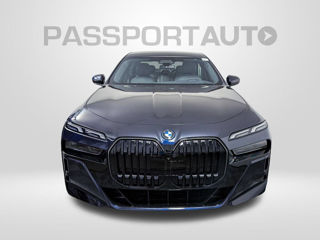 Used 2026 BMW i7 xDrive60 AWD/4WD image 10