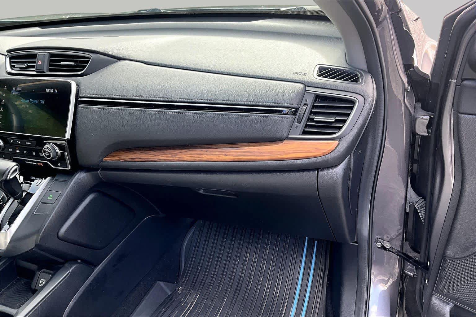 Used 2018 Honda CR-V Touring image 18