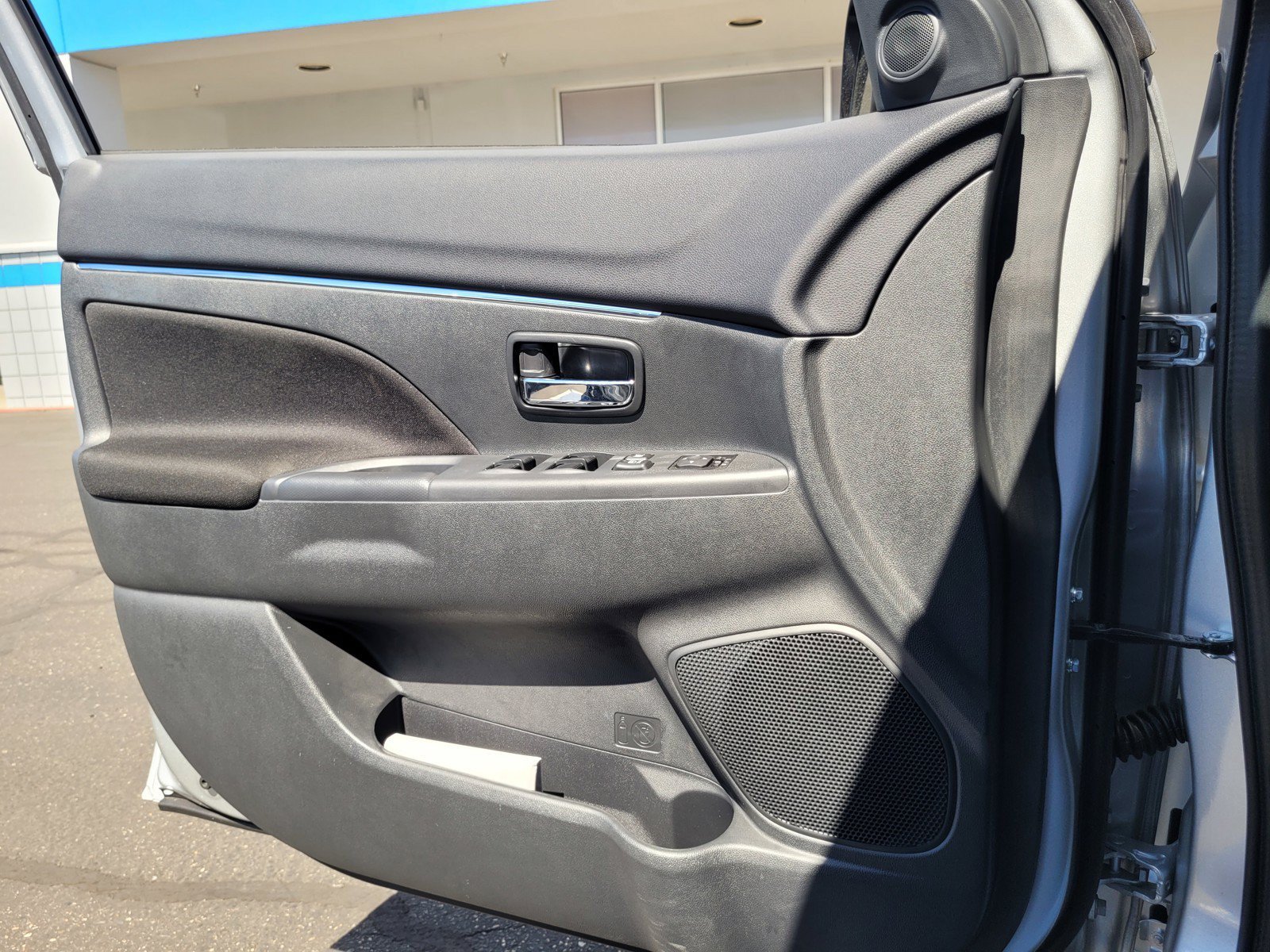 Used 2026 Mitsubishi Outlander Sport AWD image 26
