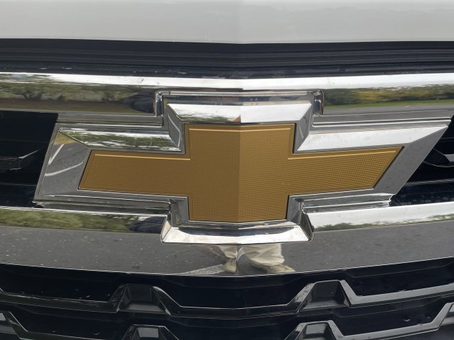 Used 2024 Chevrolet Silverado 1500 LT AWD/4WD image 31