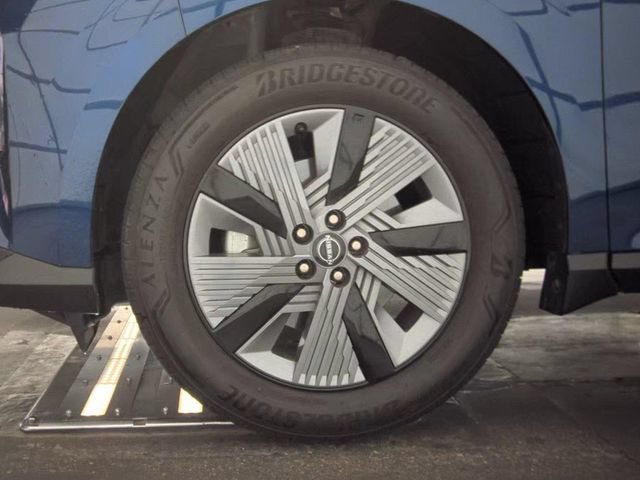 Certified 2025 Nissan Murano SL w/ Cargo Package AWD/4WD image 7