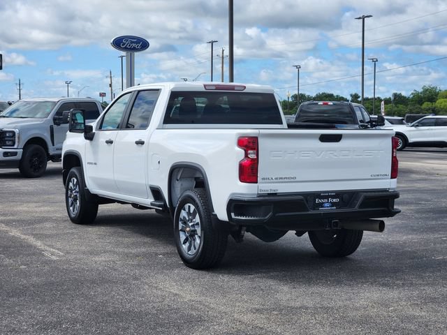 Used 2023 Chevrolet Silverado 2500 Custom w/ Custom Value Package AWD/4WD image 4