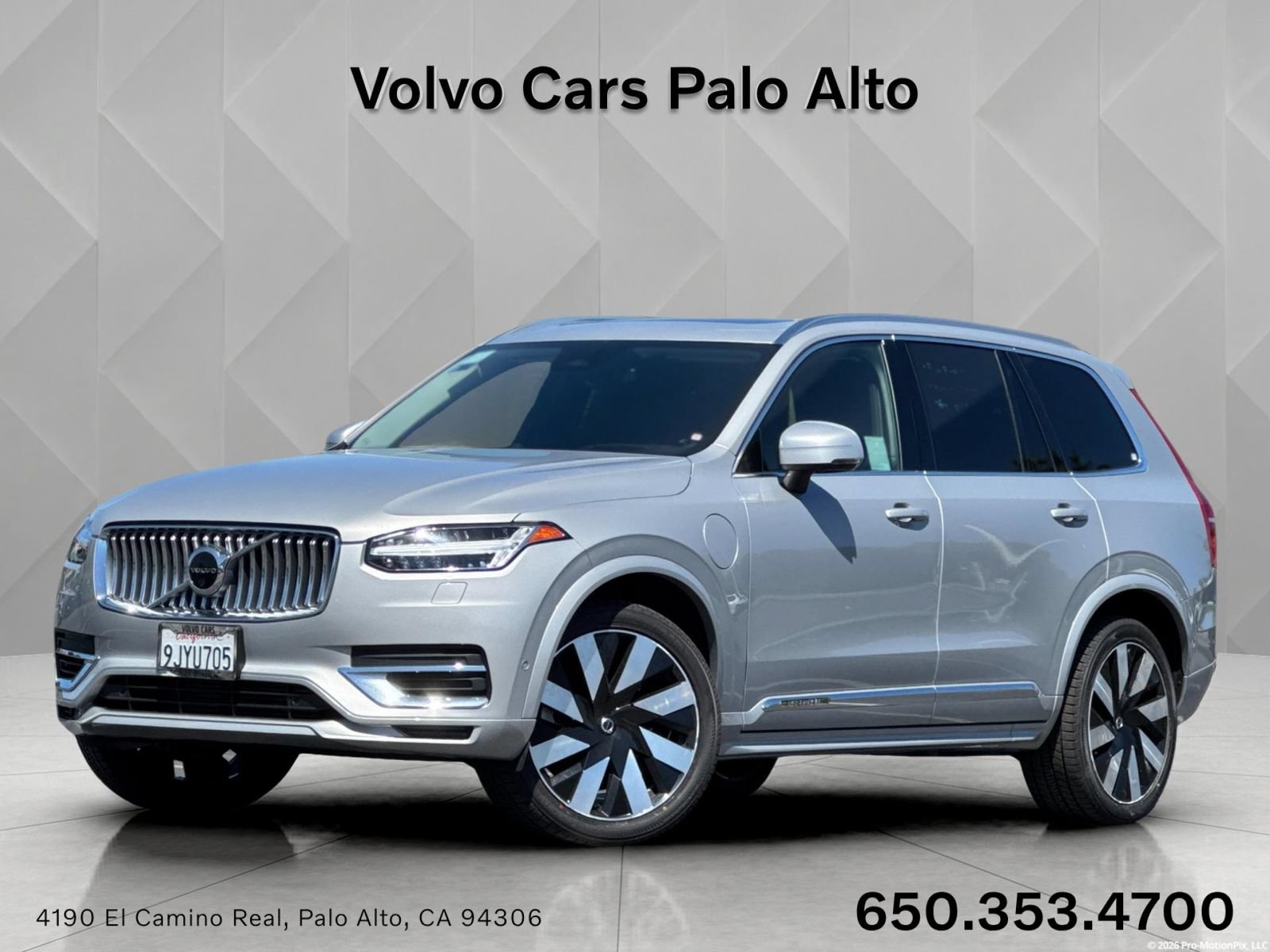 Certified 2023 Volvo XC90 T8 Ultimate