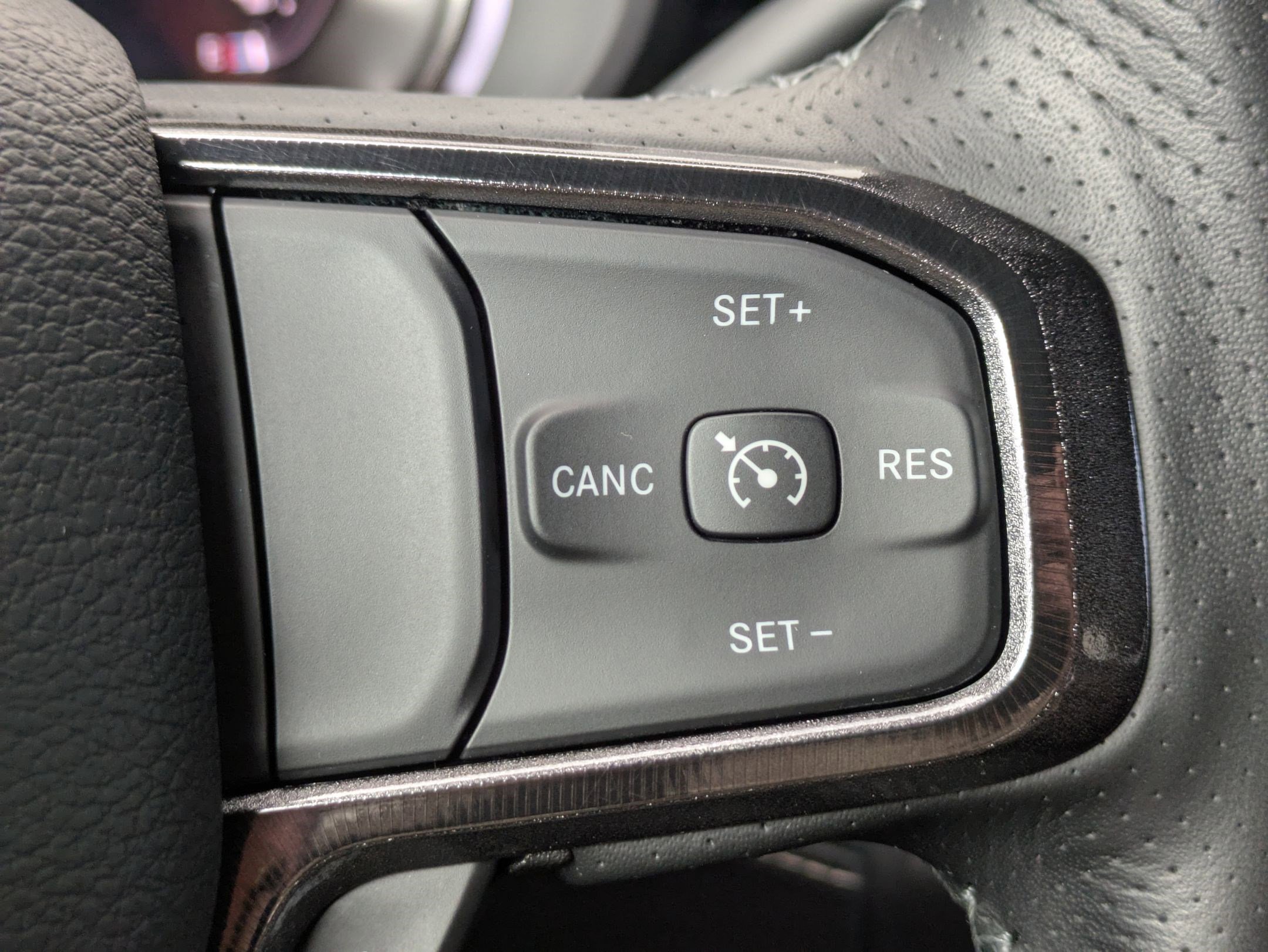 Used 2024 RAM 2500 Rebel w/ Towing Technology Group image 15