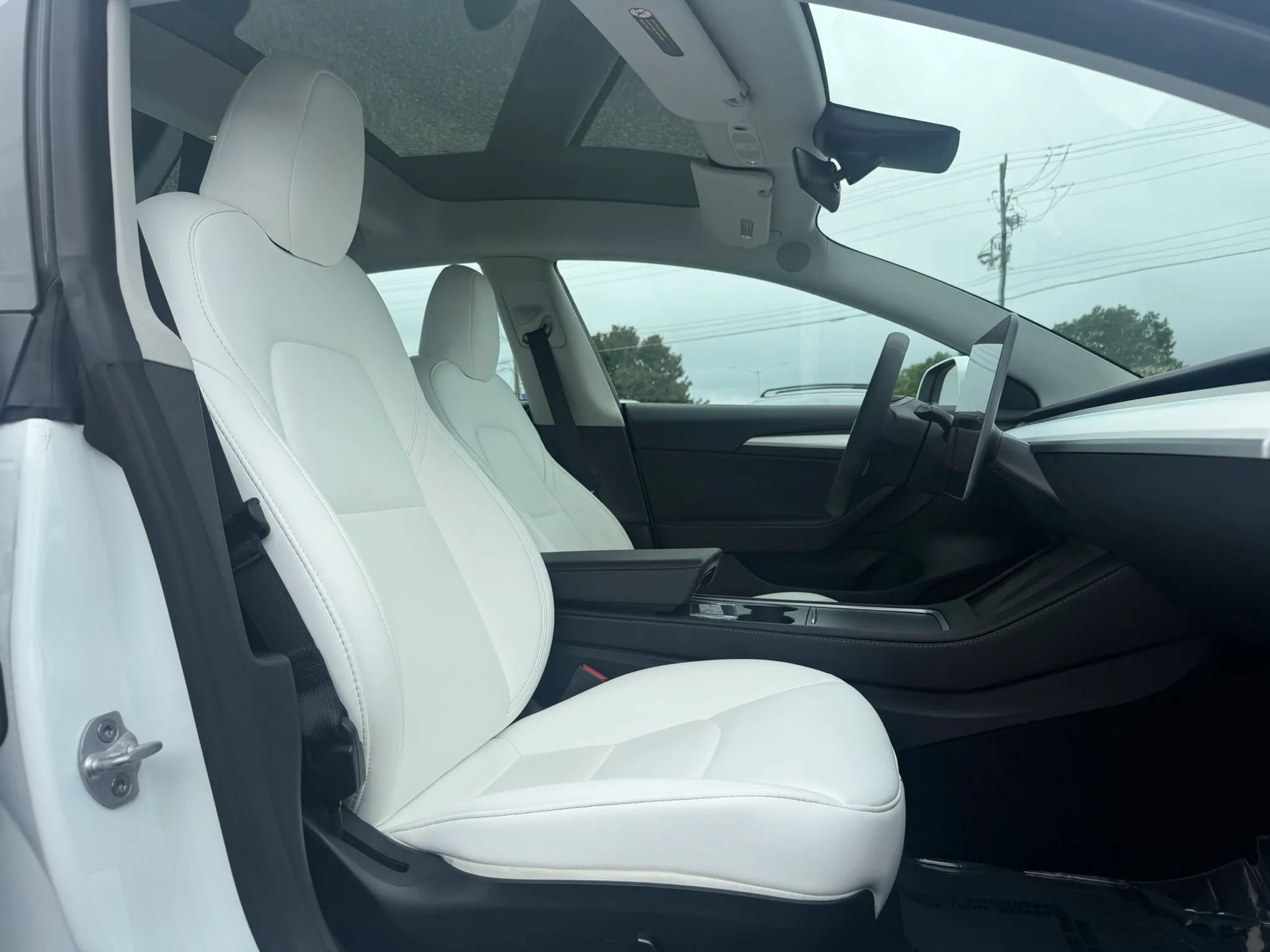 Used 2023 Tesla Model 3 Standard Range RWD image 54