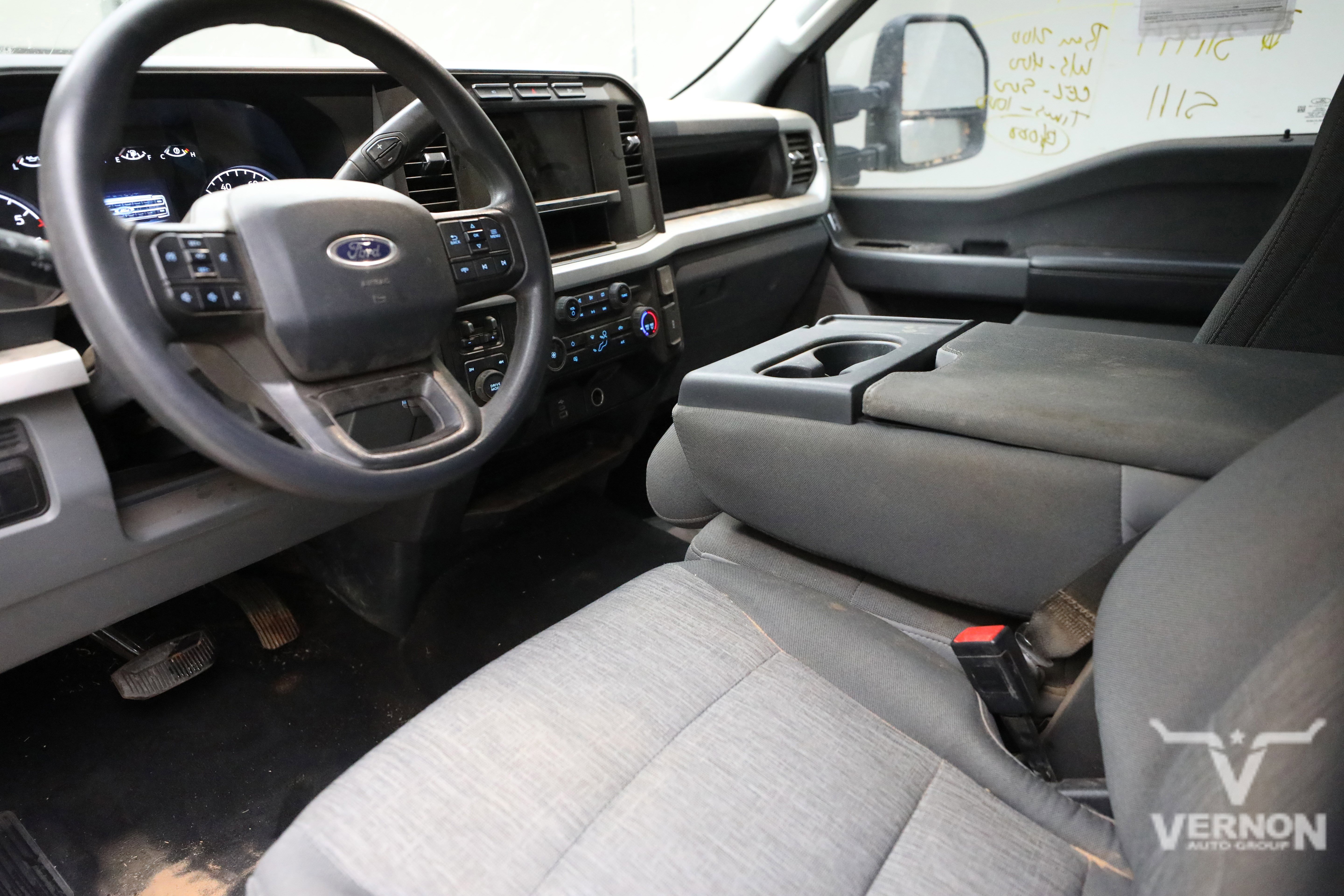 Used 2023 Ford F250 XL w/ STX Appearance Package AWD/4WD image 8