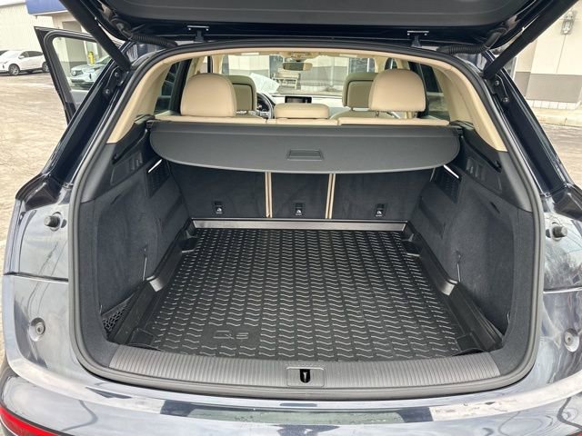 Used 2018 Audi Q5 2.0T Premium Plus image 18