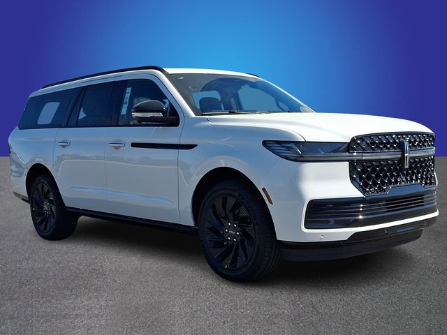 New 2026 Lincoln Navigator L Reserve w/ Jet Appearance Package AWD/4WD image 2