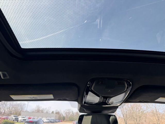 Certified 2026 BMW X7 M60i image 15