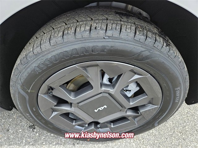 New 2026 Kia Carnival EX image 9