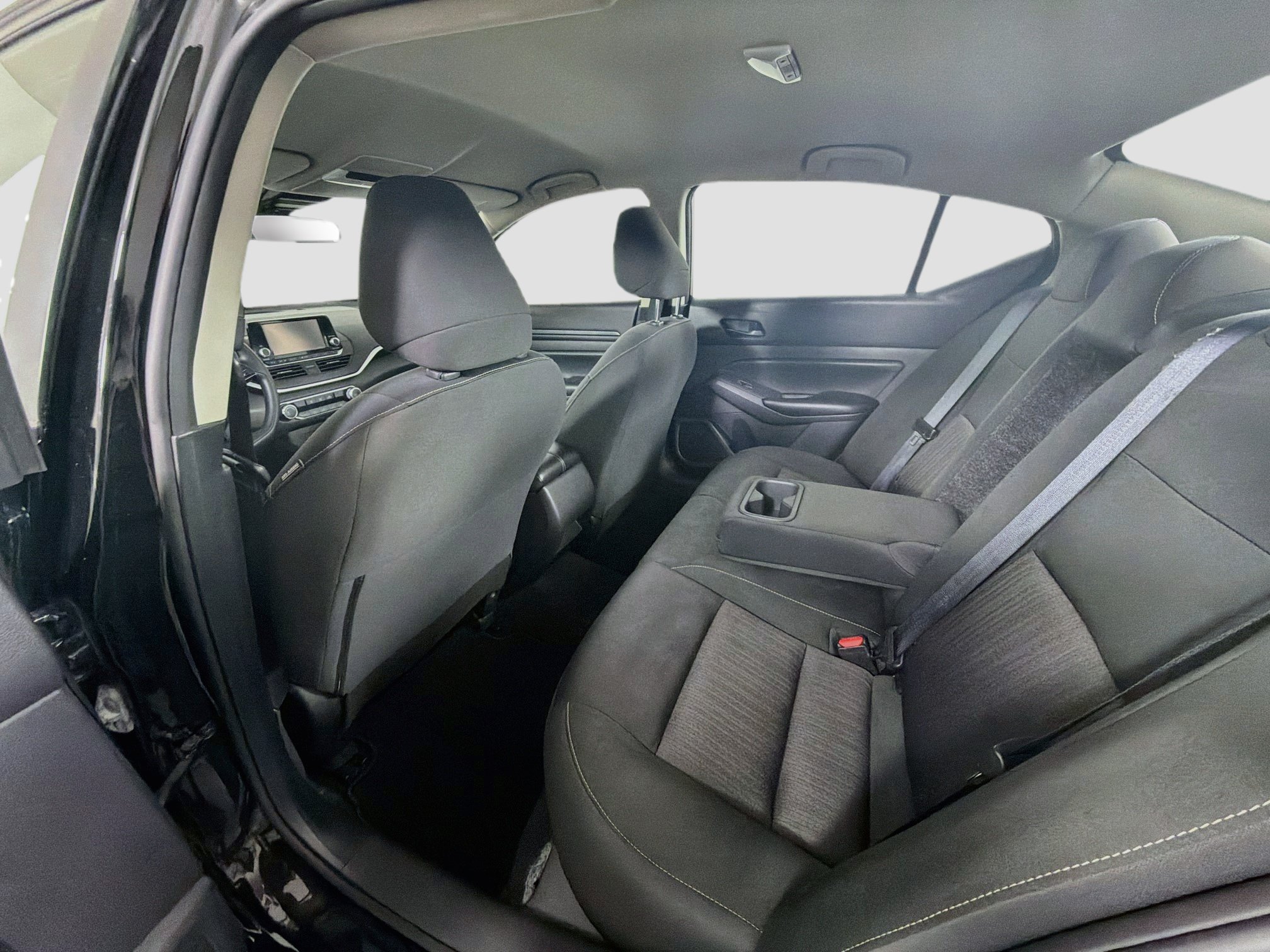 Used 2024 Nissan Altima 2.5 S FWD image 25