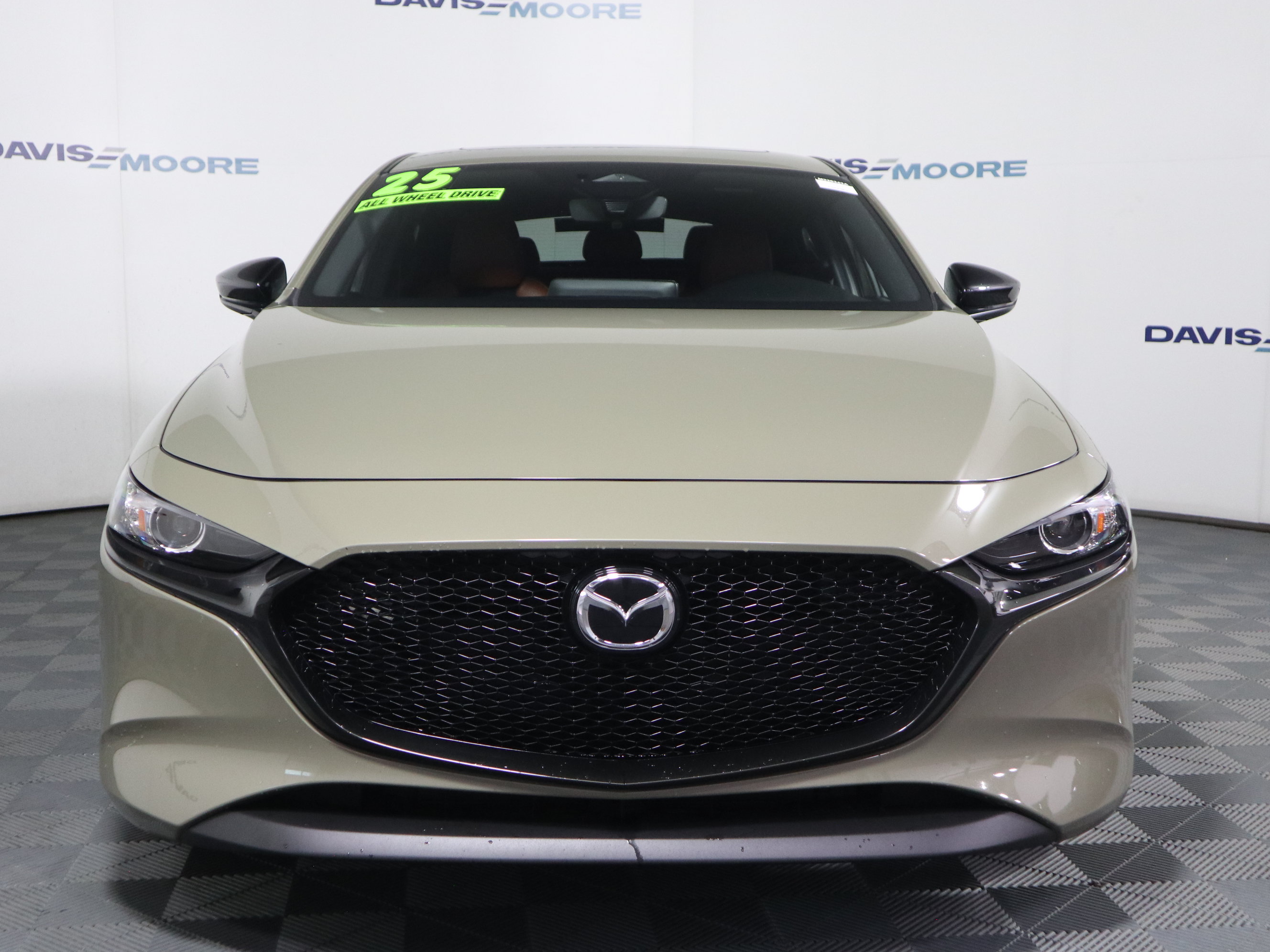 Certified 2025 MAZDA MAZDA3 Carbon AWD/4WD image 12