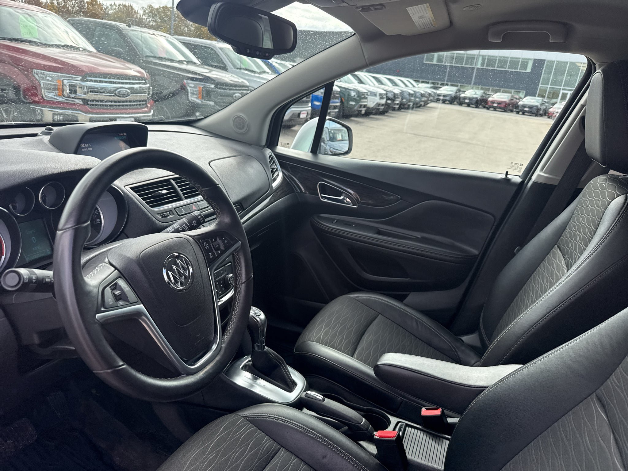 Certified 2016 Buick Encore Convenience FWD image 10