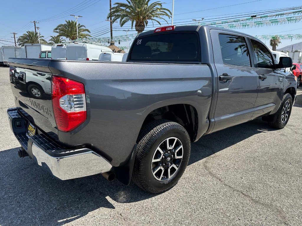 Used 2017 Toyota Tundra SR5 image 6
