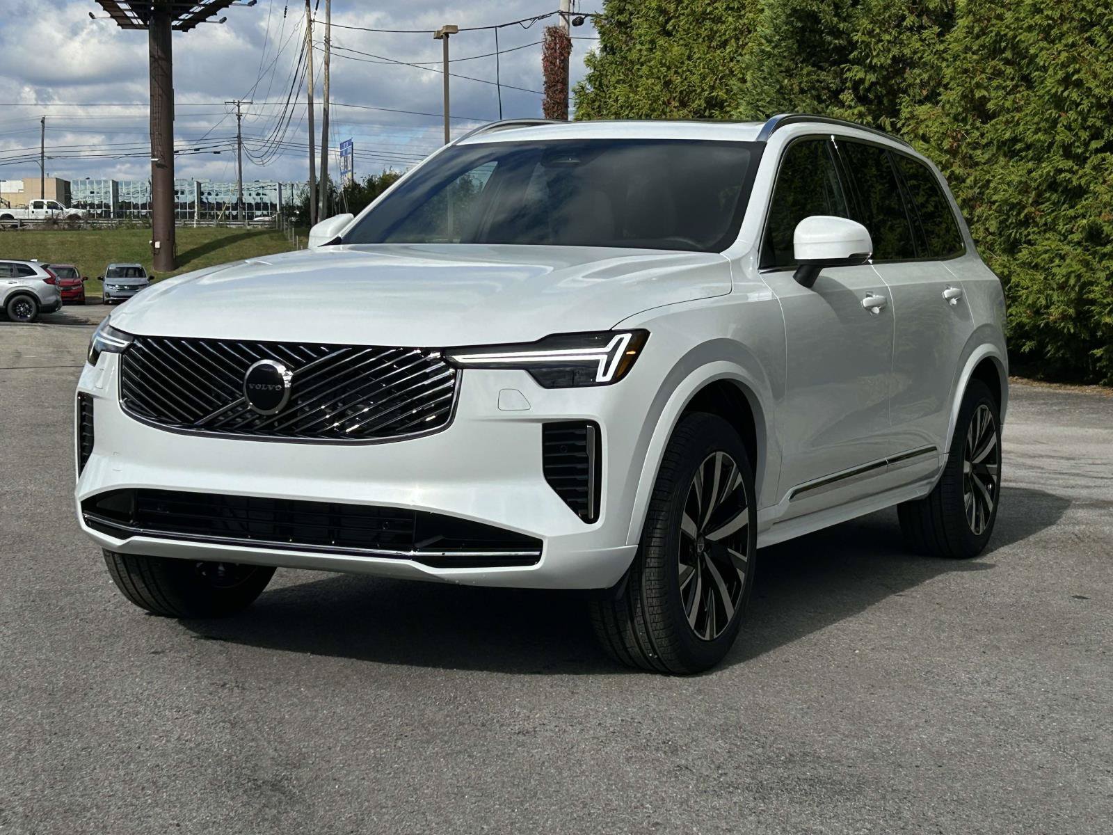 New 2026 Volvo XC90 B5 Core AWD/4WD image 7