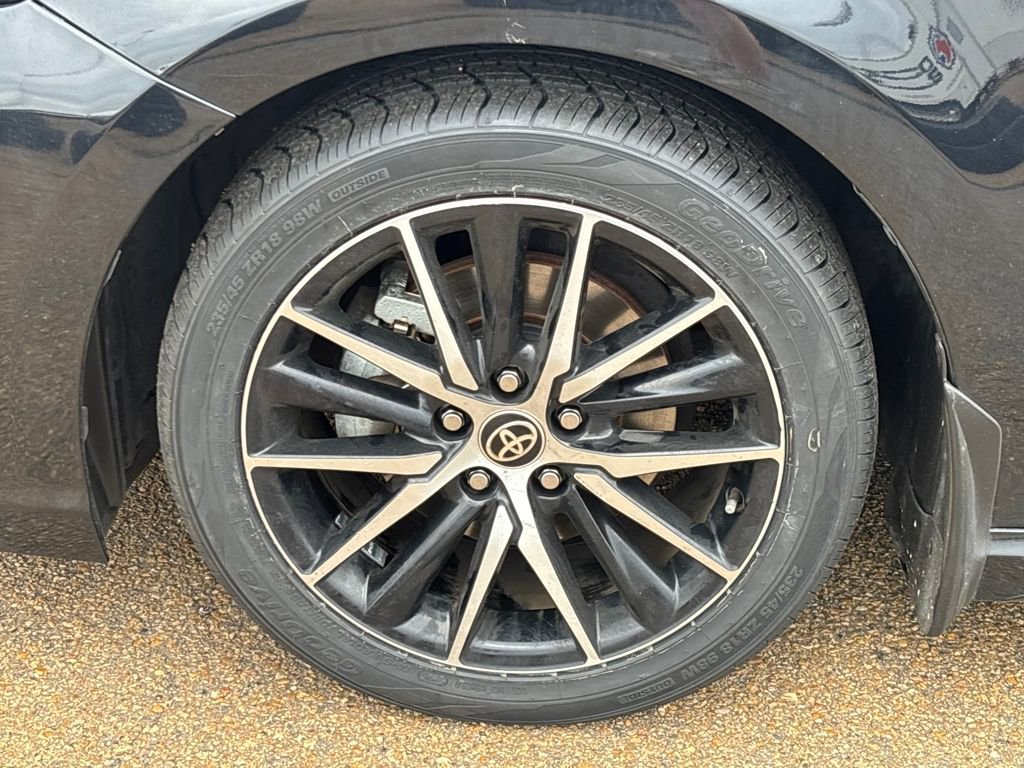 Used 2022 Toyota Camry SE image 21