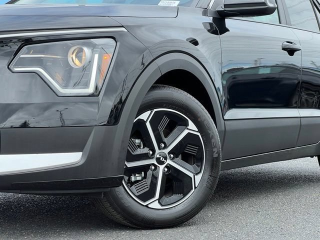 Certified 2026 Kia Niro EX FWD image 2