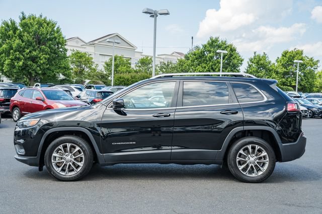 Used 2019 Jeep Cherokee Latitude Plus FWD image 4