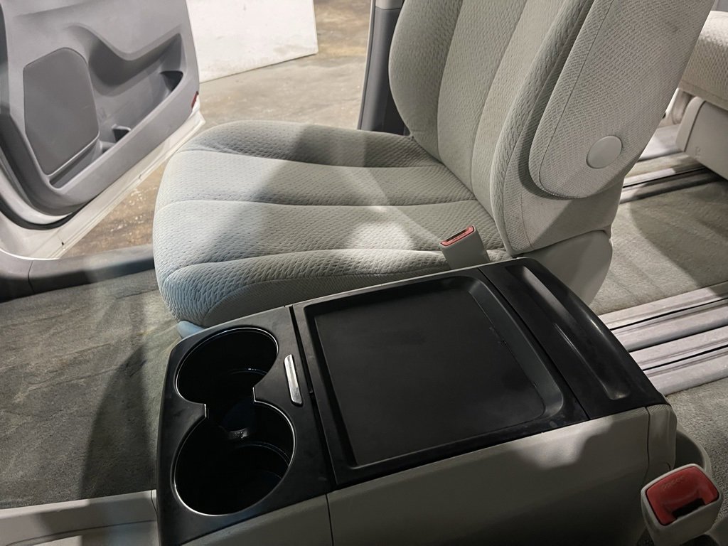 Used 2011 Toyota Sienna LE image 17