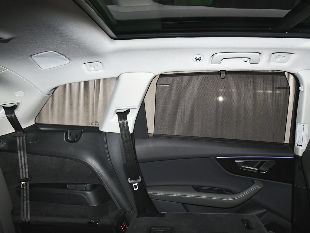 Used 2026 Audi Q7 2.0T Premium Plus w/ Premium Plus Package AWD/4WD image 60